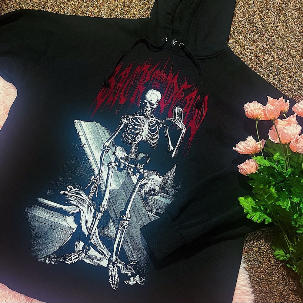 DollsKill Widow Back from the Dead Black and Red Skull Skeleton Hoodie Sz XXS
